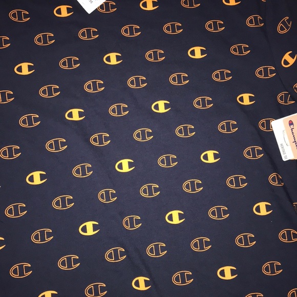 NWT CHAMPION T-SHIRT - Picture 4 of 4